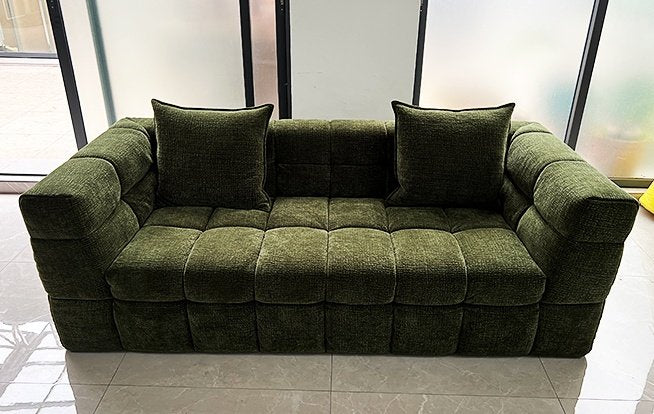 Majesty Compressible Sofa– 🛋️ Compact, Cozy & Majestic ✨